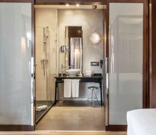 Bathroom  Vincci Palace 4* Valencia